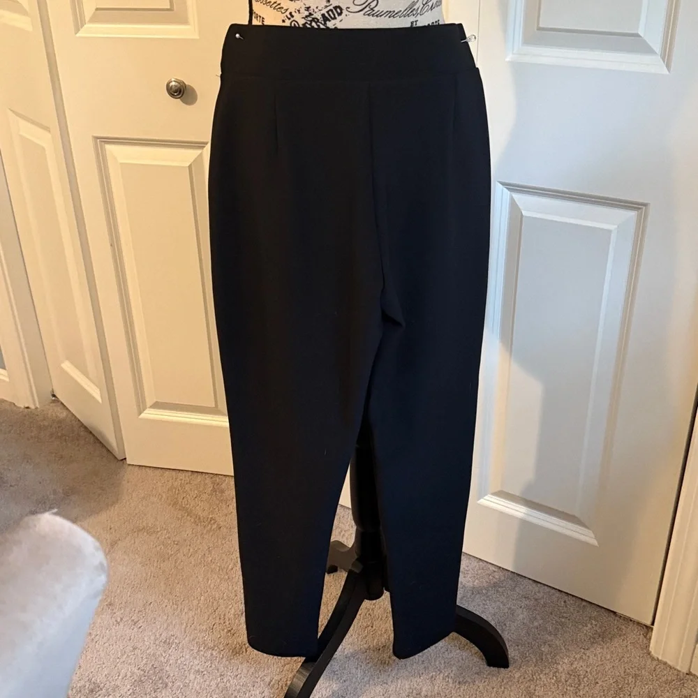 Black pants - Picture 3 of 3